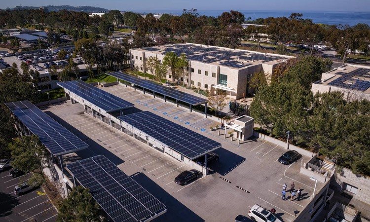 Research Campus Solar · La Jolla, CA